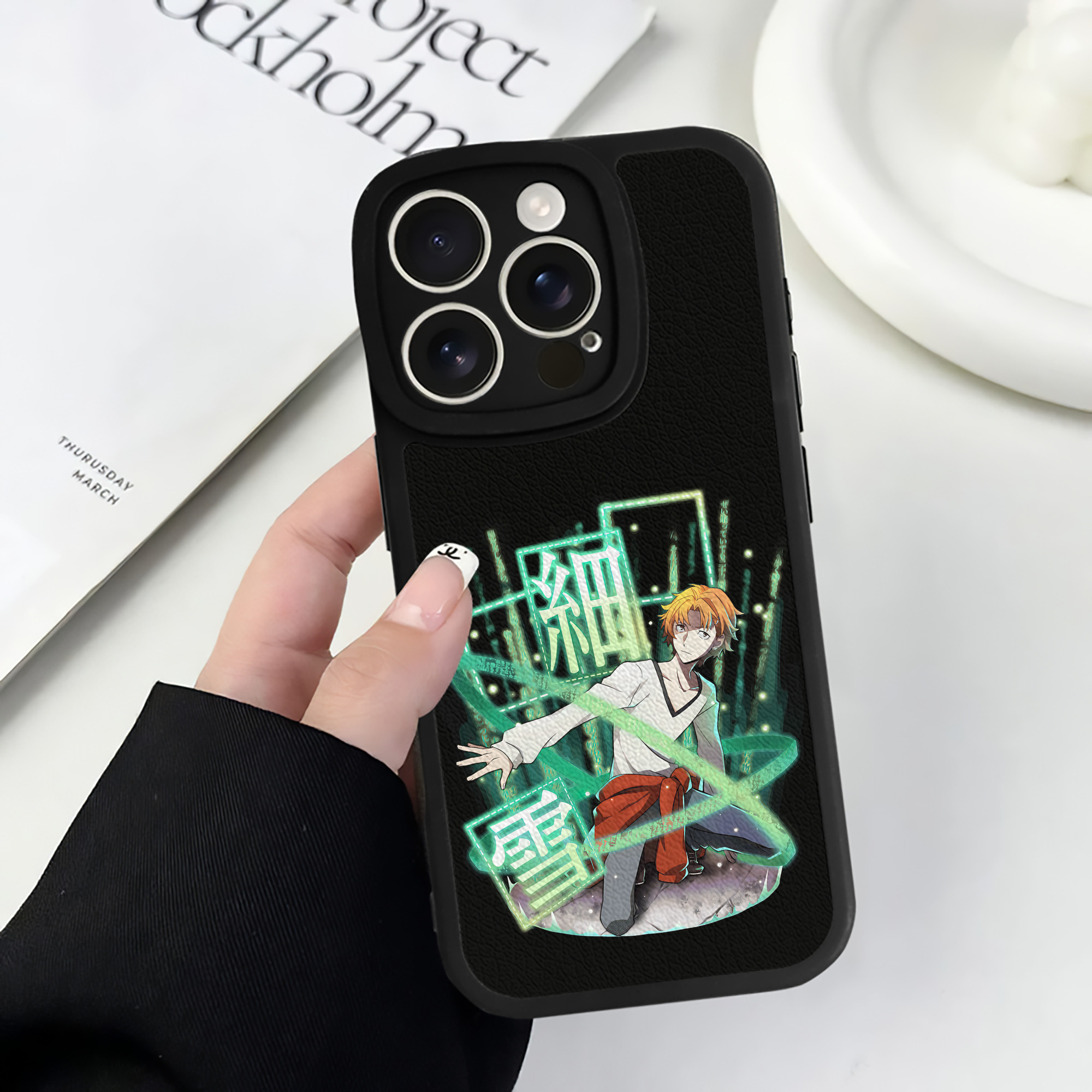（画像用） 文豪ストレイドッグス Bungo Stray Dogs 【iPhone 16シリーズ対応】シリコンスマホケース（レザー調） 材質：シリコン